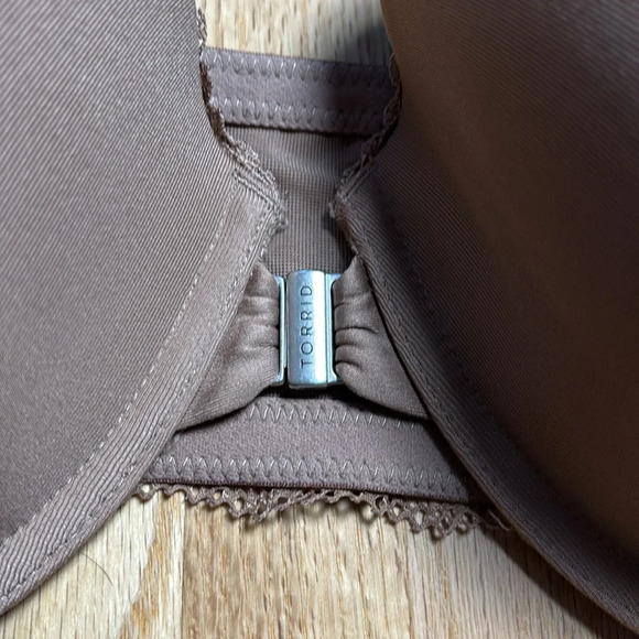 Torrid Plunge Push Up Racerback Bra Lace Trim - Picture 2 of 5